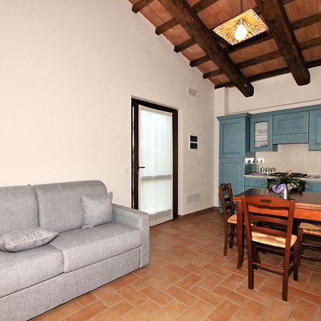 Agriturismo Casale Contessa Montebuono  ภายนอก รูปภาพ