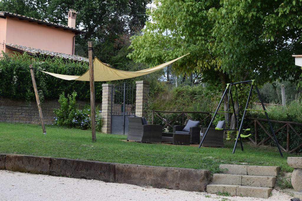 Agriturismo Casale Contessa Montebuono  ภายนอก รูปภาพ