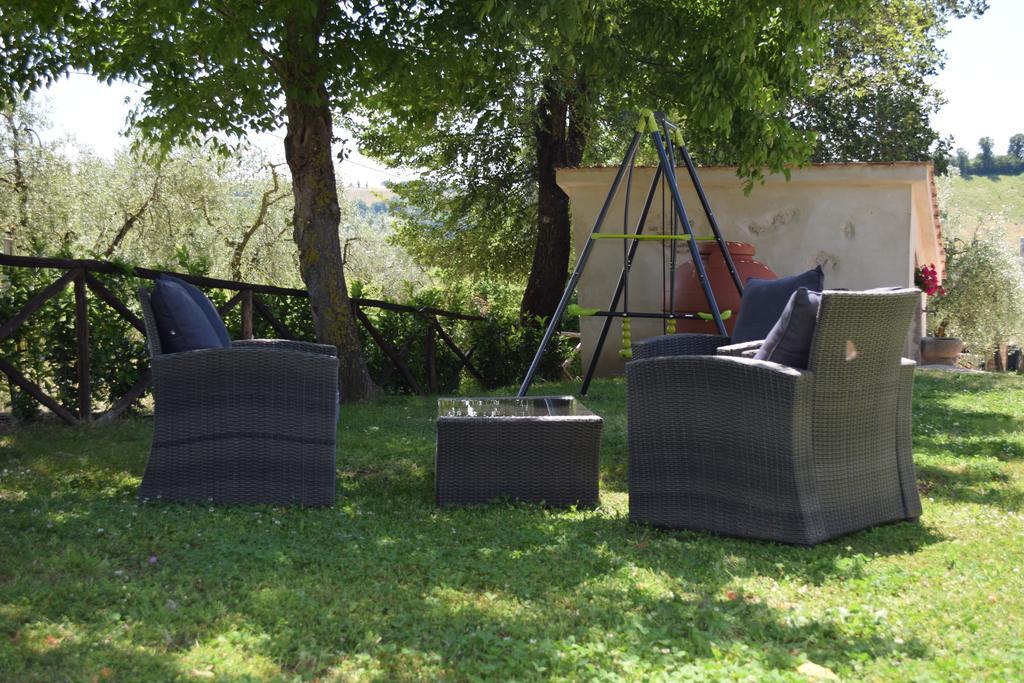 Agriturismo Casale Contessa Montebuono  ภายนอก รูปภาพ