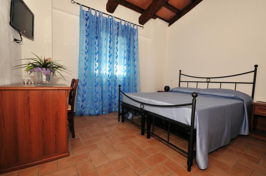Agriturismo Casale Contessa Montebuono  ภายนอก รูปภาพ